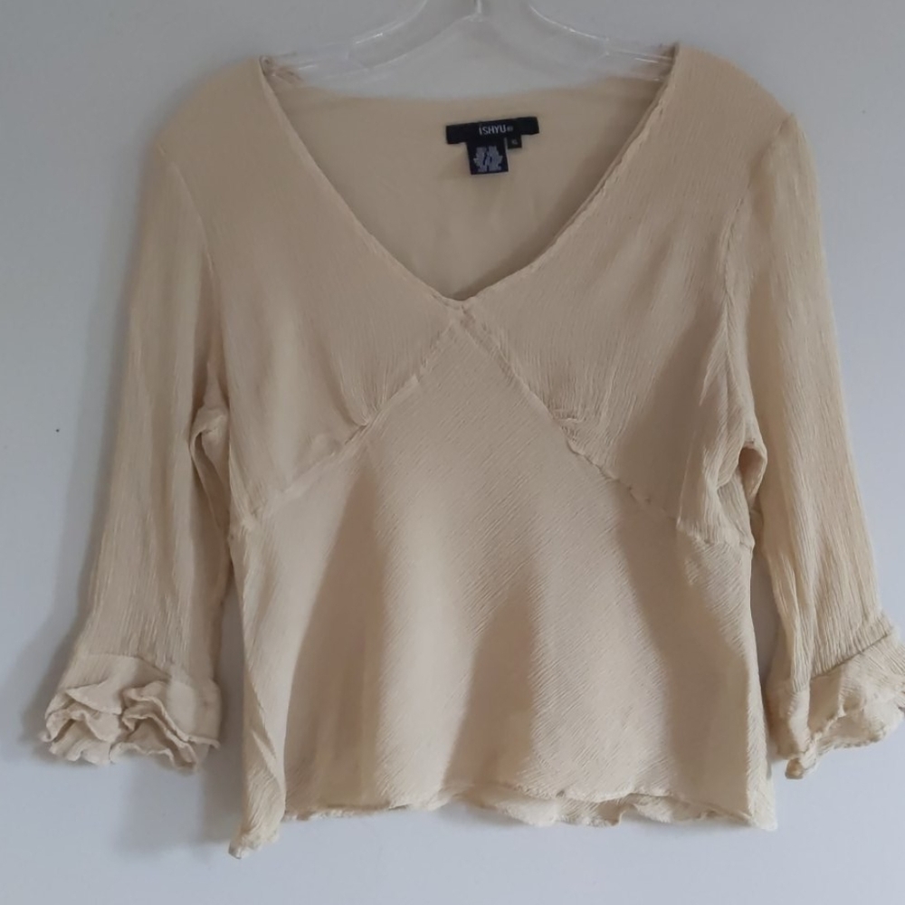 Ishyu! Beautiful Blouse